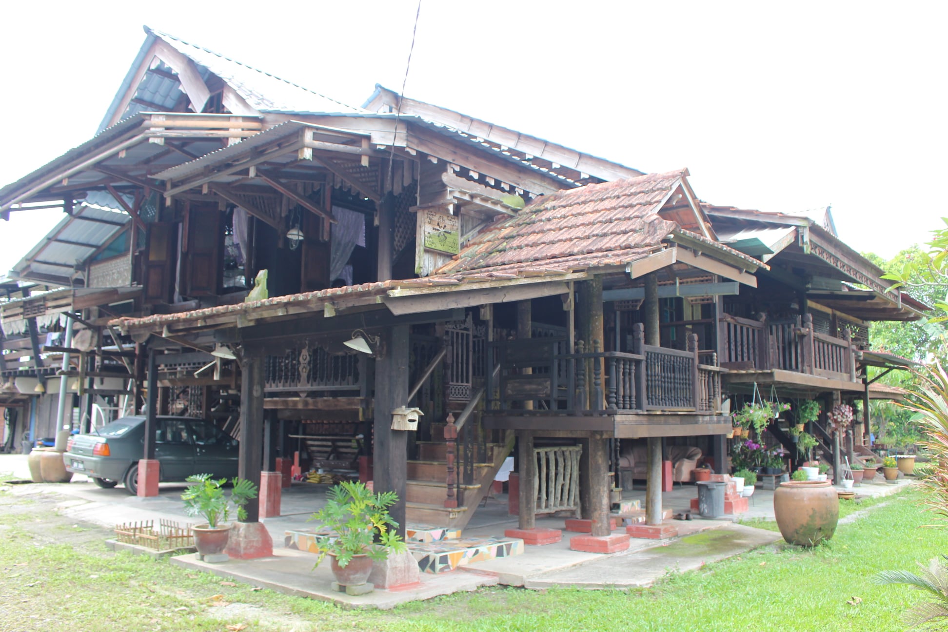 rumahseratusukiransijangkang2.jpg